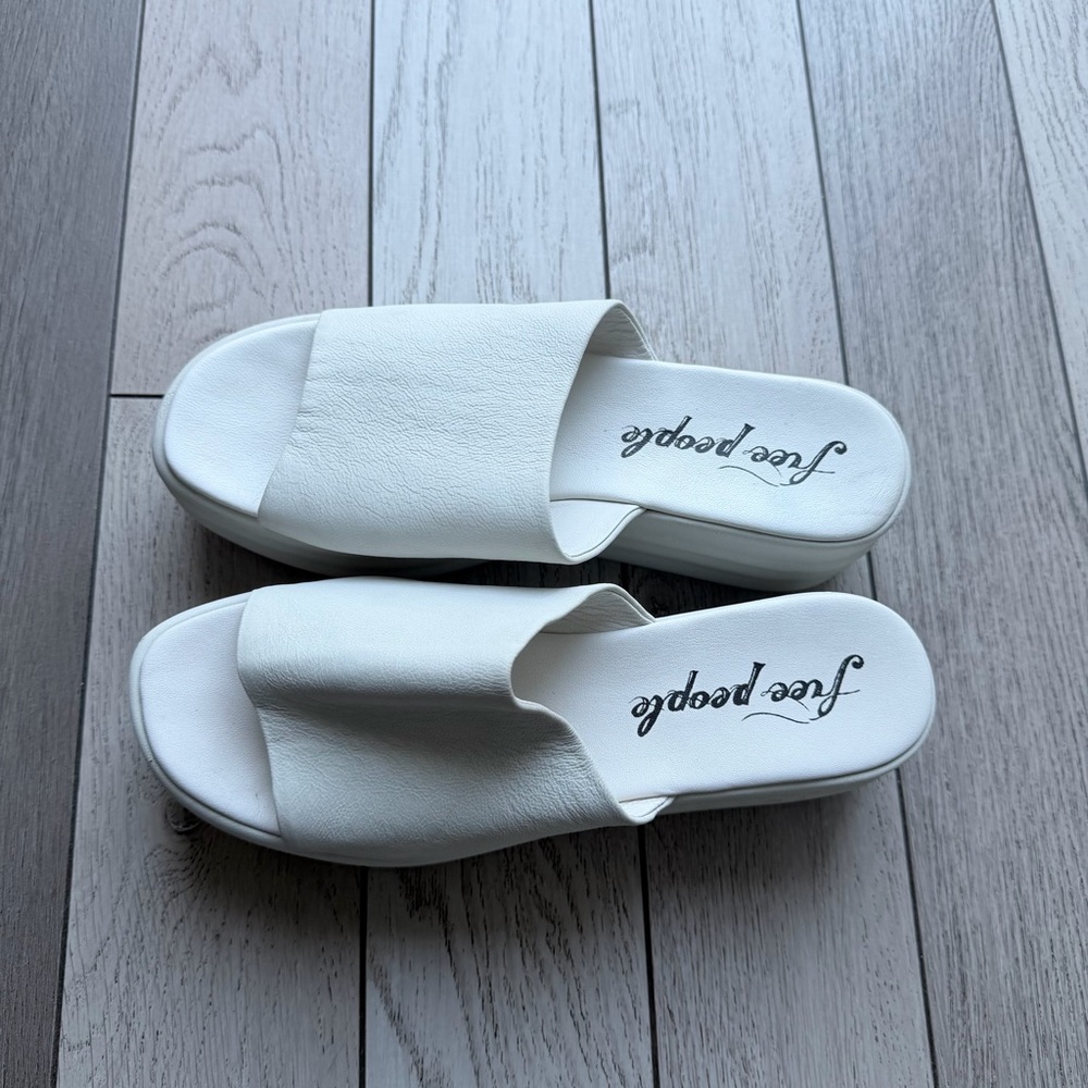 Free people Harbor Flatform Sandals - Picture 4 of 9